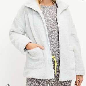 Lou & Grey by LOFT Light Gray Teddy Sherpa Jacket | XS Cozy Soft